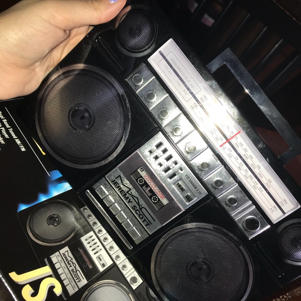 Mac eyeshadow palette